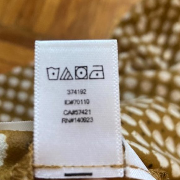 Ann Taylor Loft Tan and White Patterned Flowy Long sleeve Blouse Size Small - Picture 7 of 8